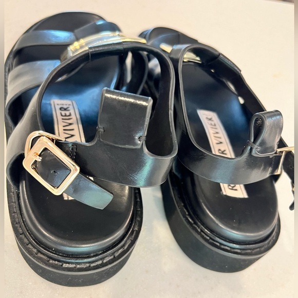 RV Black Chunky Sandals - Picture 6 of 10